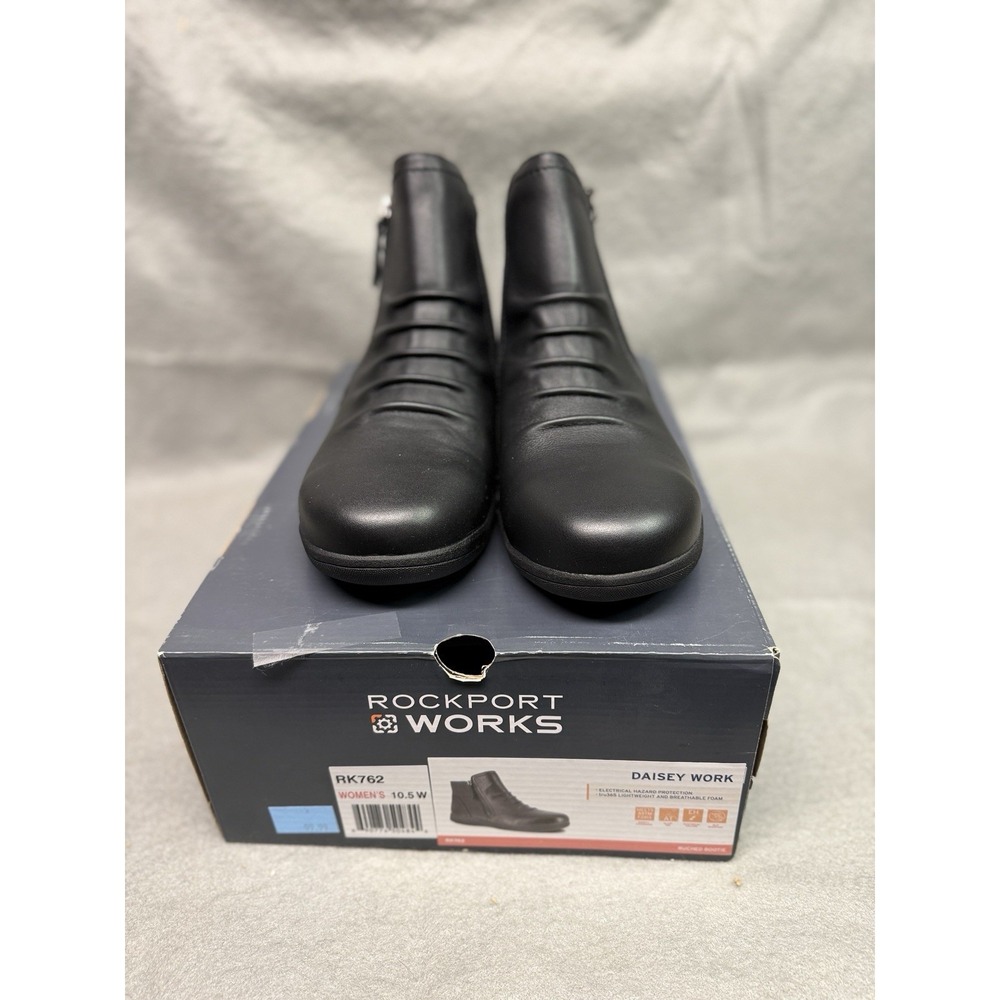 ROCKPORT WORKS WOMAN'S SIZE 10.5 DAISY WORK SHOES NIB